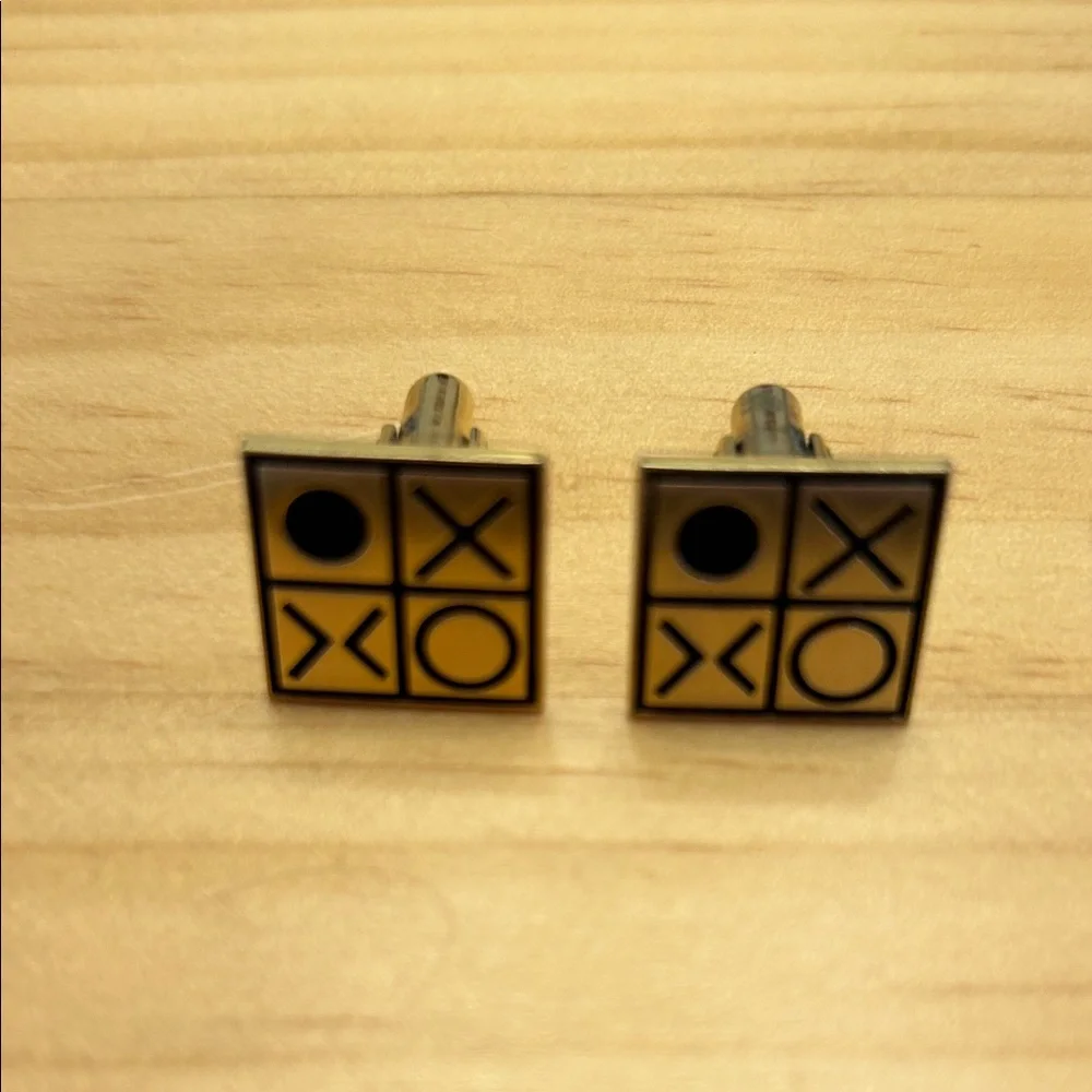 Parke Davis & Co. Vintage XO Square Goldtone and Black Cuff Links